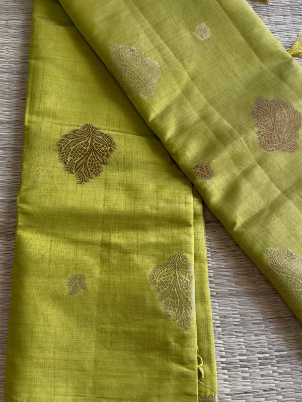 Elegant Mehandi Green Tussar Silk