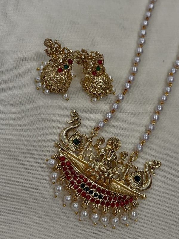 Long Pearl chain set